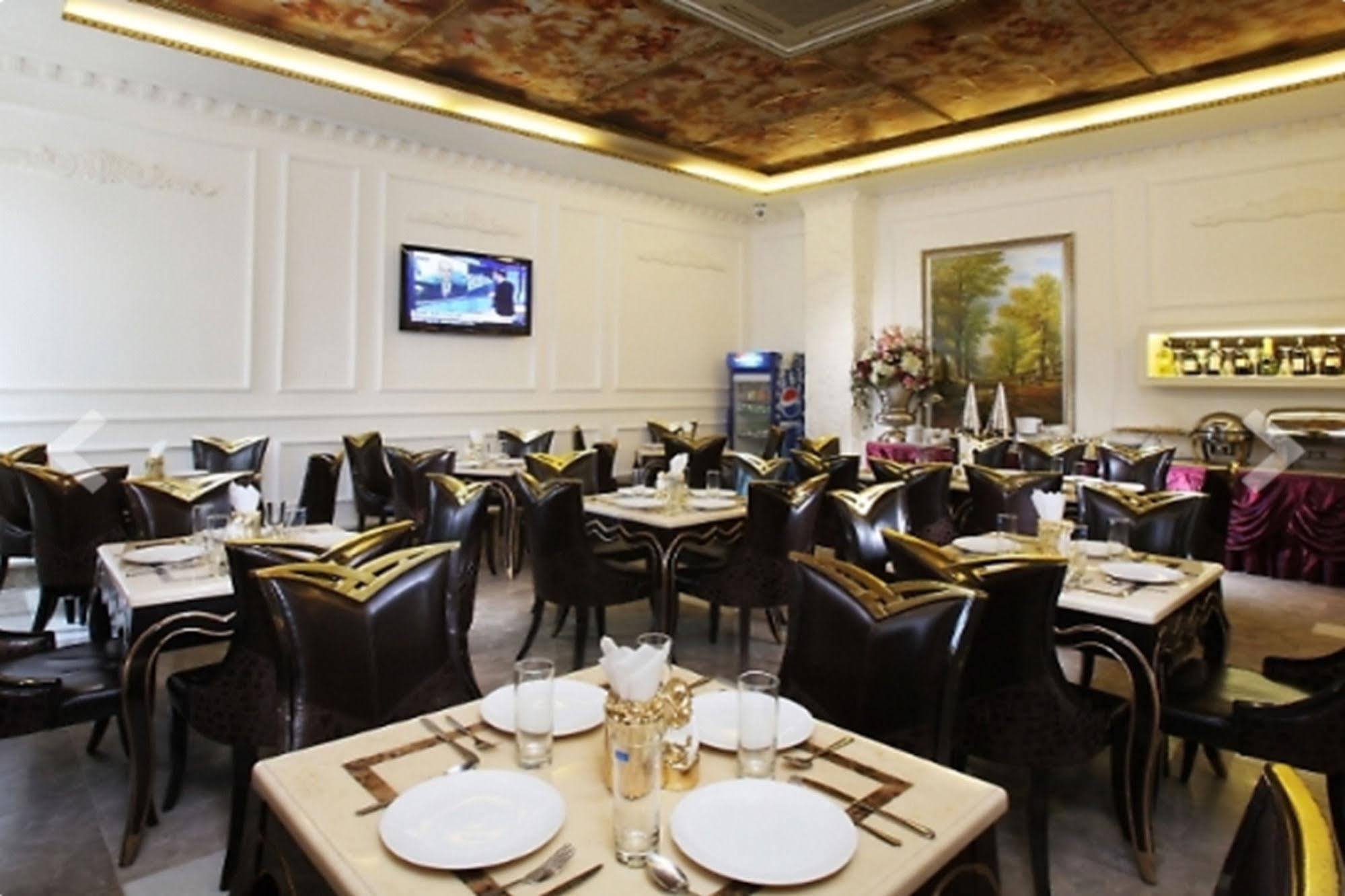 A&Em - The Petit Hotel Ho Chi Minh City Exterior photo